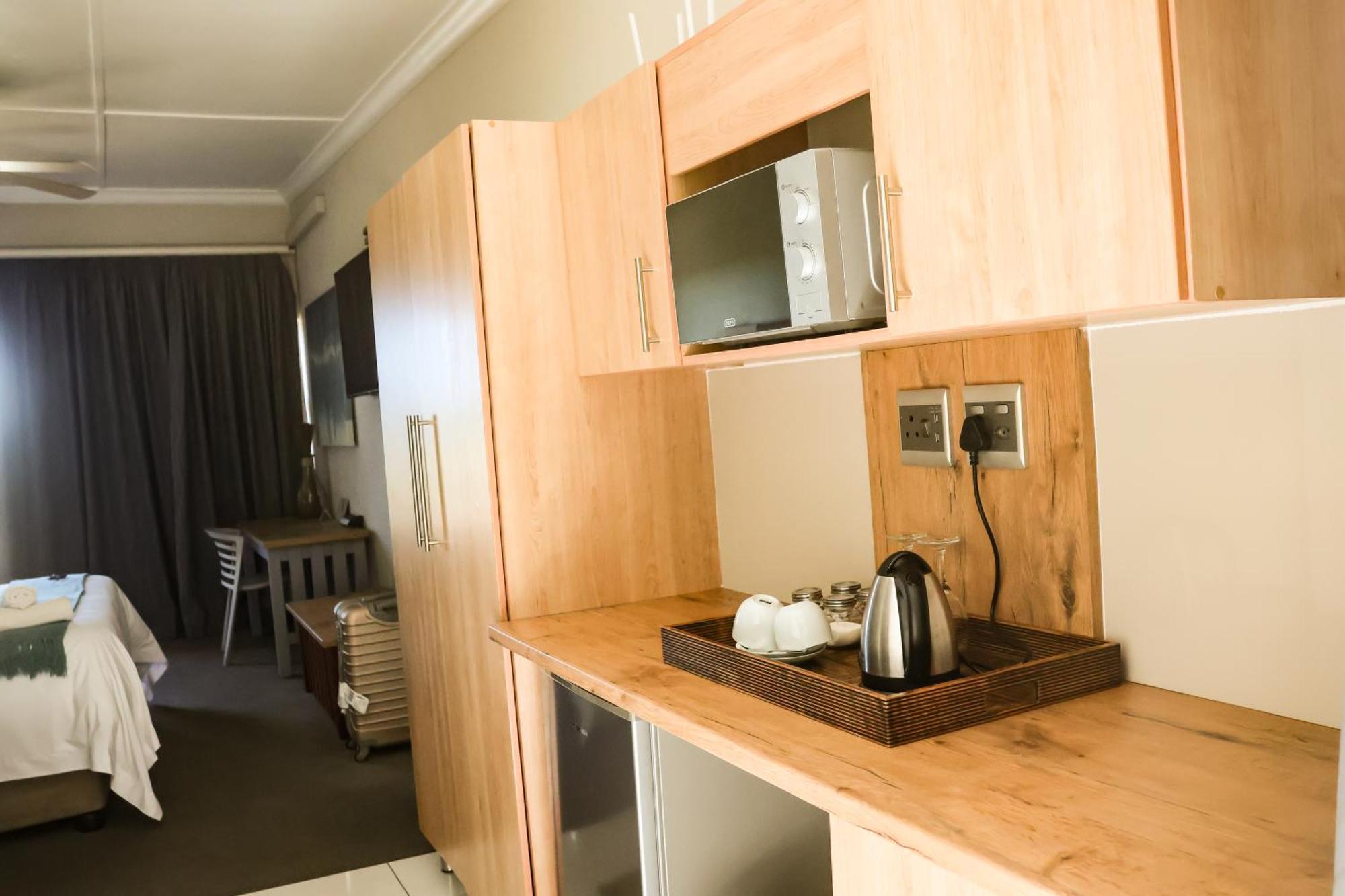 The Terrace Bed and Breakfast East London Εξωτερικό φωτογραφία